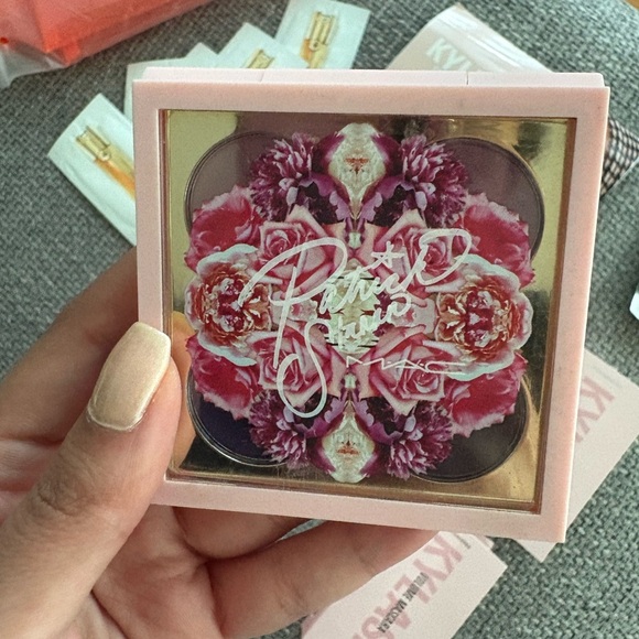 Luxury Makeup & Skincare Bundle – Victoria’s Secret, Kylie, NARS, MAC, Guerlain - Picture 11 of 15